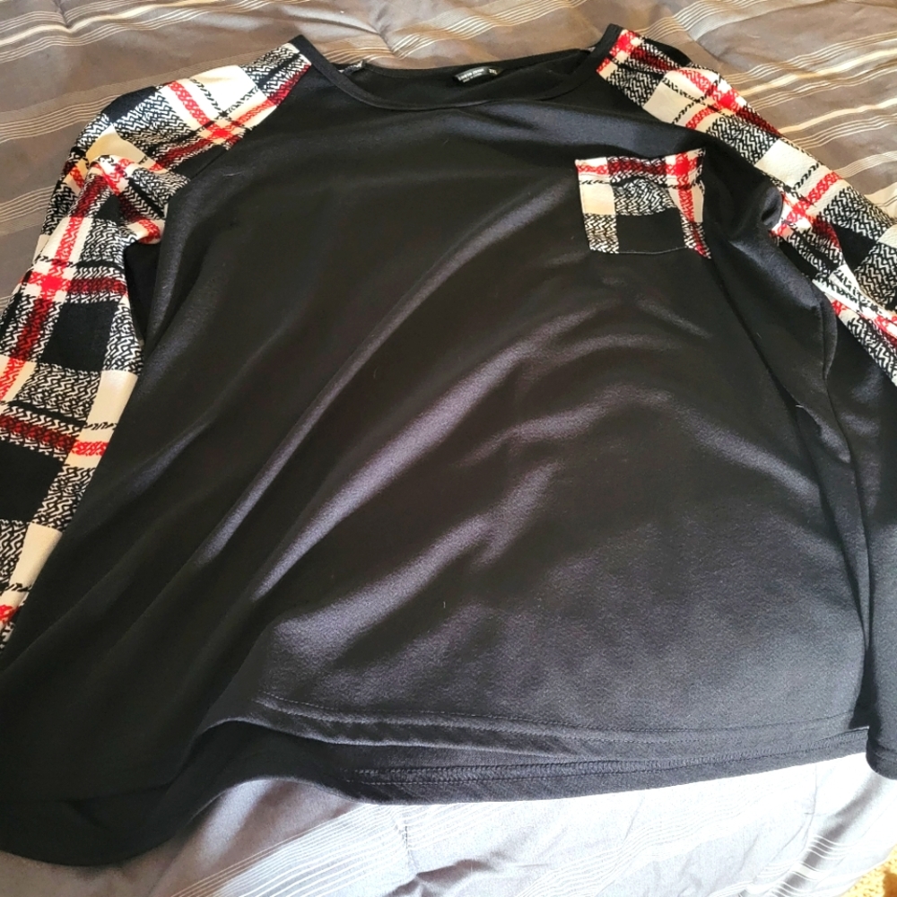 Womens long sleeve top